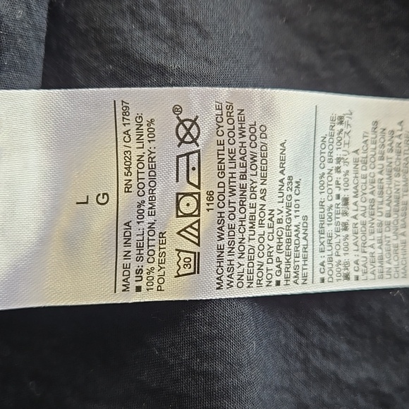 Banana Republic Black Crop Tank Top with Embroidered Flowers, 100% Cotton, Sz L - Picture 2 of 9